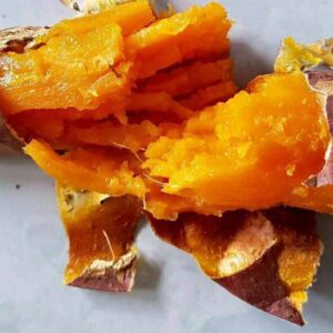 Khoai nghệ Đất Đỏ